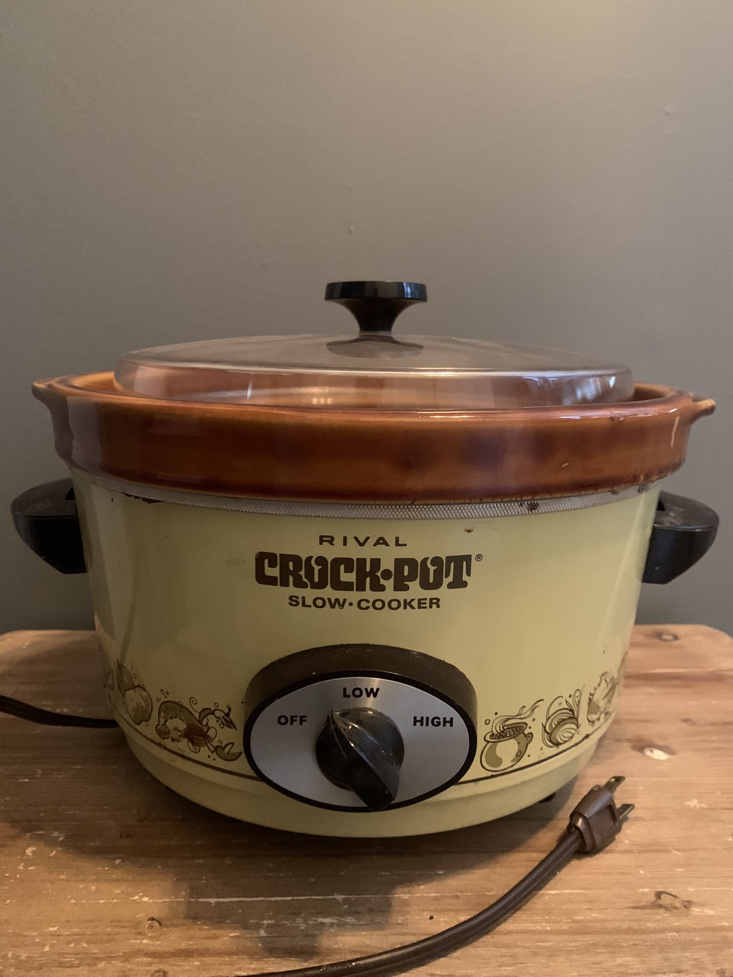 Vintage Rival 5 qt. Slow Cooker/Crock Pot