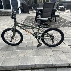 Mongoose Boys Grid 90 BMX