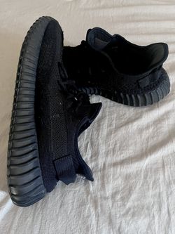 Yeezy Boost 350 V2 (NO BOX)
