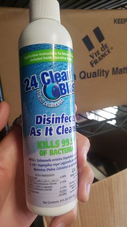 24 clean blast 8 oz bottle disinfects