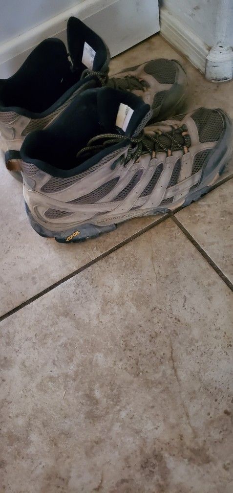 Mens Keen Hiking Shoes Size 13