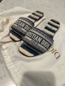 Dior Dway slide