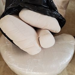 Chair swivel 4 feet in diameter