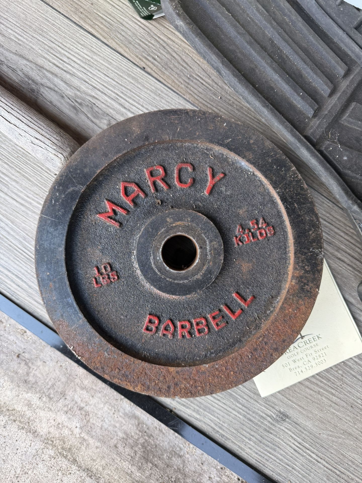 2 10 Lb STANDARD Sized Plates