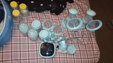 Breast Pump Like New Only Used A Few Times
