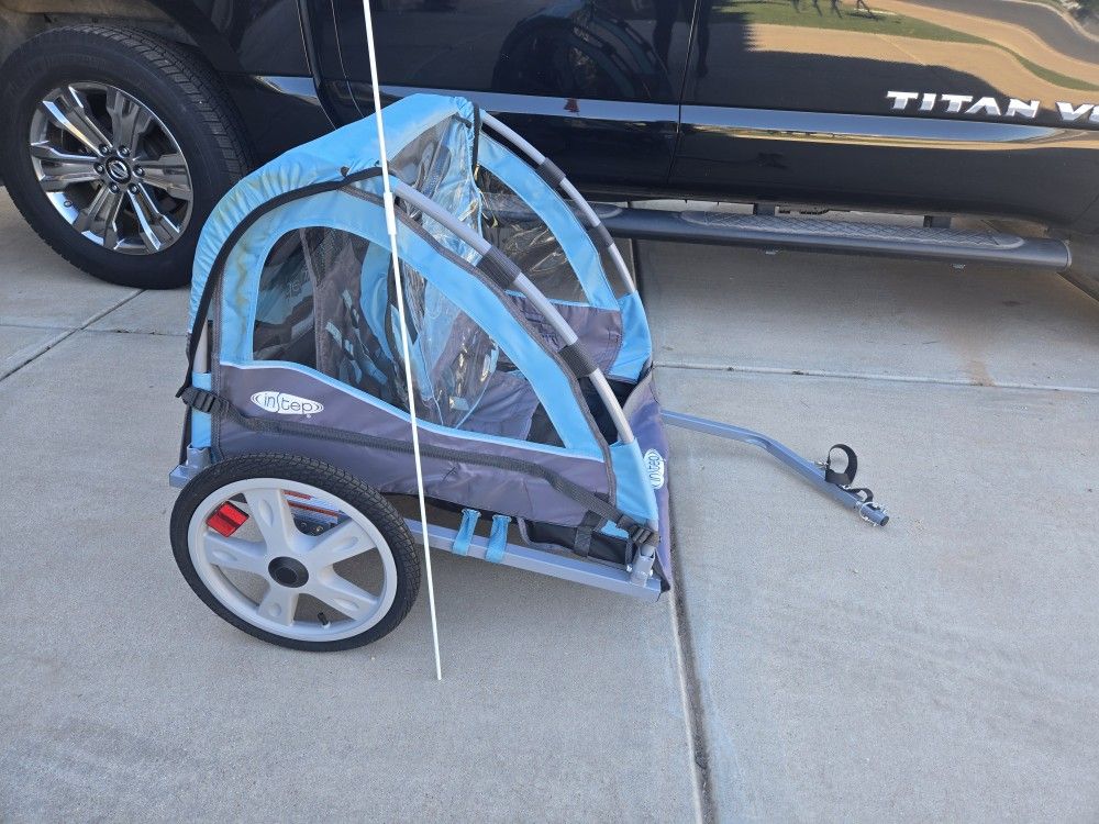 Pacific Cycle InStep Take 2 Double Tow Behind Bike Trailer for Kids Toddler Blue / Gray Foldable