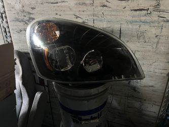 Fraghtliner Head Light