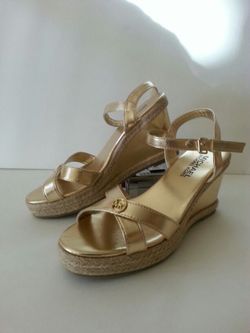 *NEW* Mk by Michael Kors gold sandals
