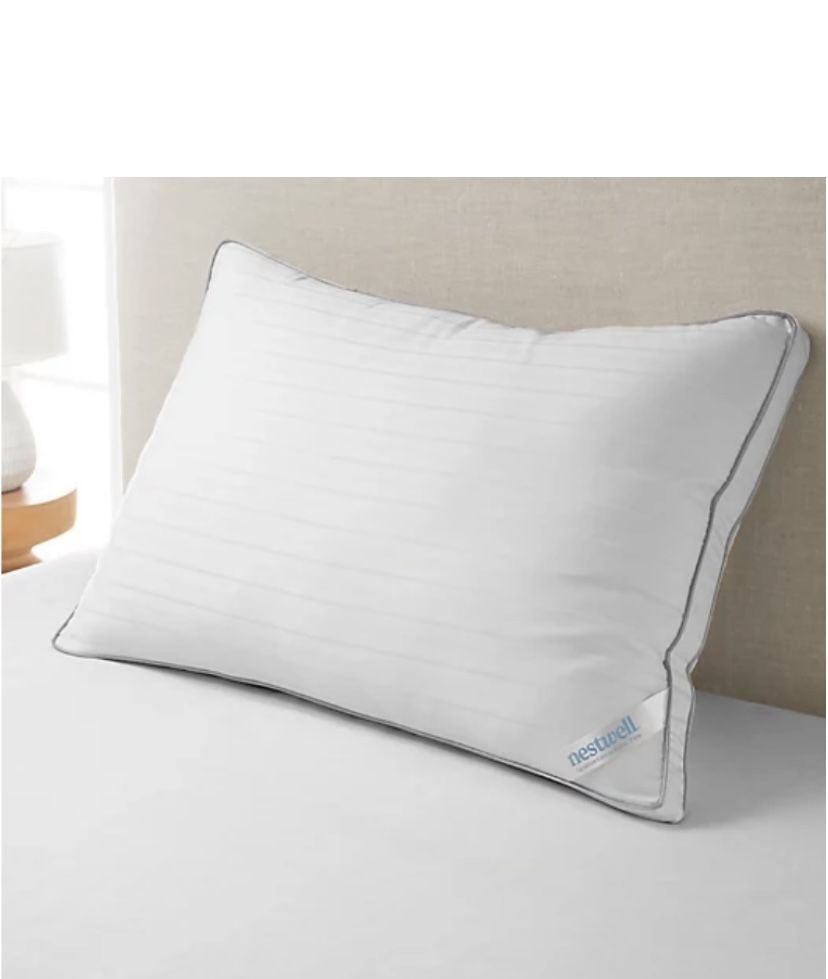 Nestwell™M Egyptian Cotton 625-Thread Count Firm Support Standard/Queen Bed Pillow