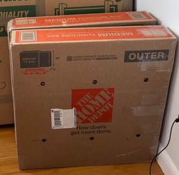 One medium TV/Photo moving box