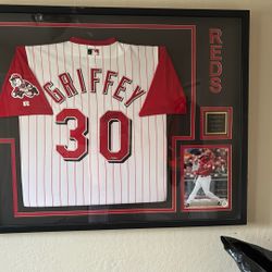Ken Griffey Autograph Jersey