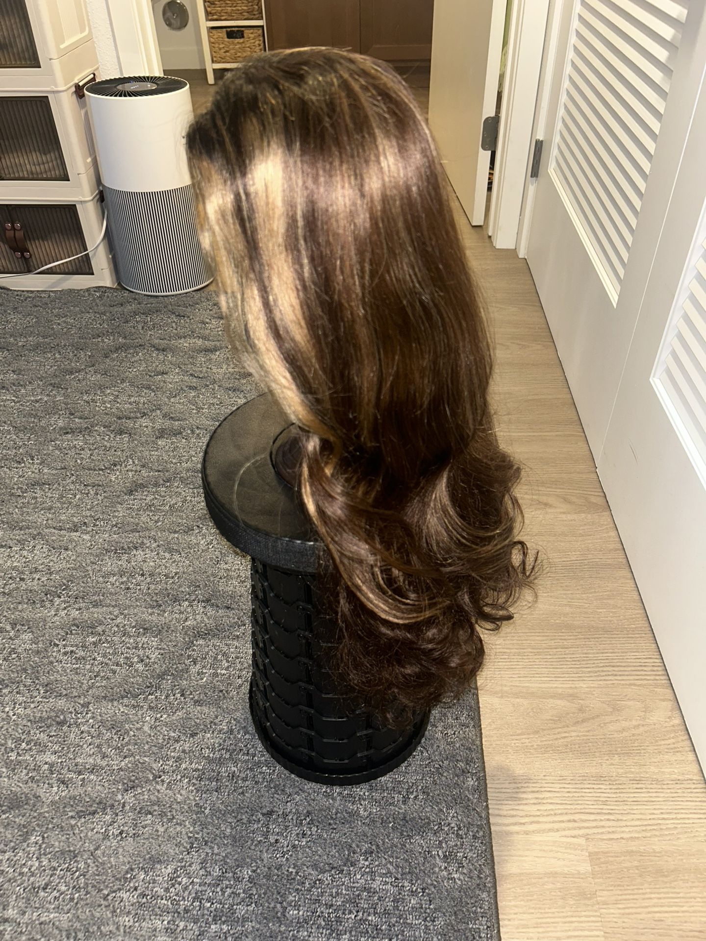 Beautiful π― Percent Human HD Lace Wig, 26 Inches Dark Brown With Highlights