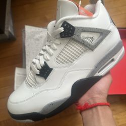Size 13 - Jordan 4 White Cement