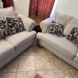 Set couches