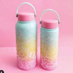 Nwt Hello Kitty CAFE Thermal Bottle