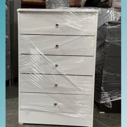 5 drawers dresser / Five drawers dresser