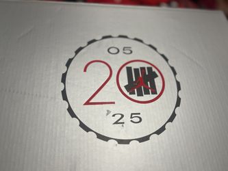 Jordan 4 OG SP "Undefeated"