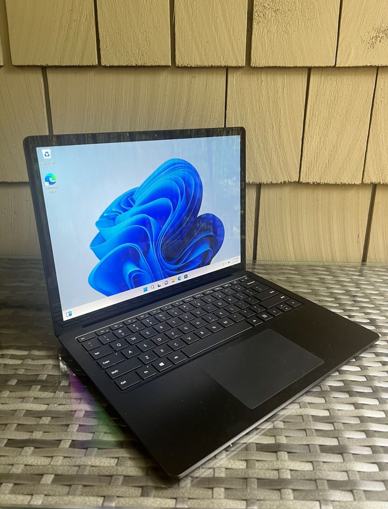 Surface Laptop 3 - 13.5” Screen - good for work/school/gaming - lots of storage space!