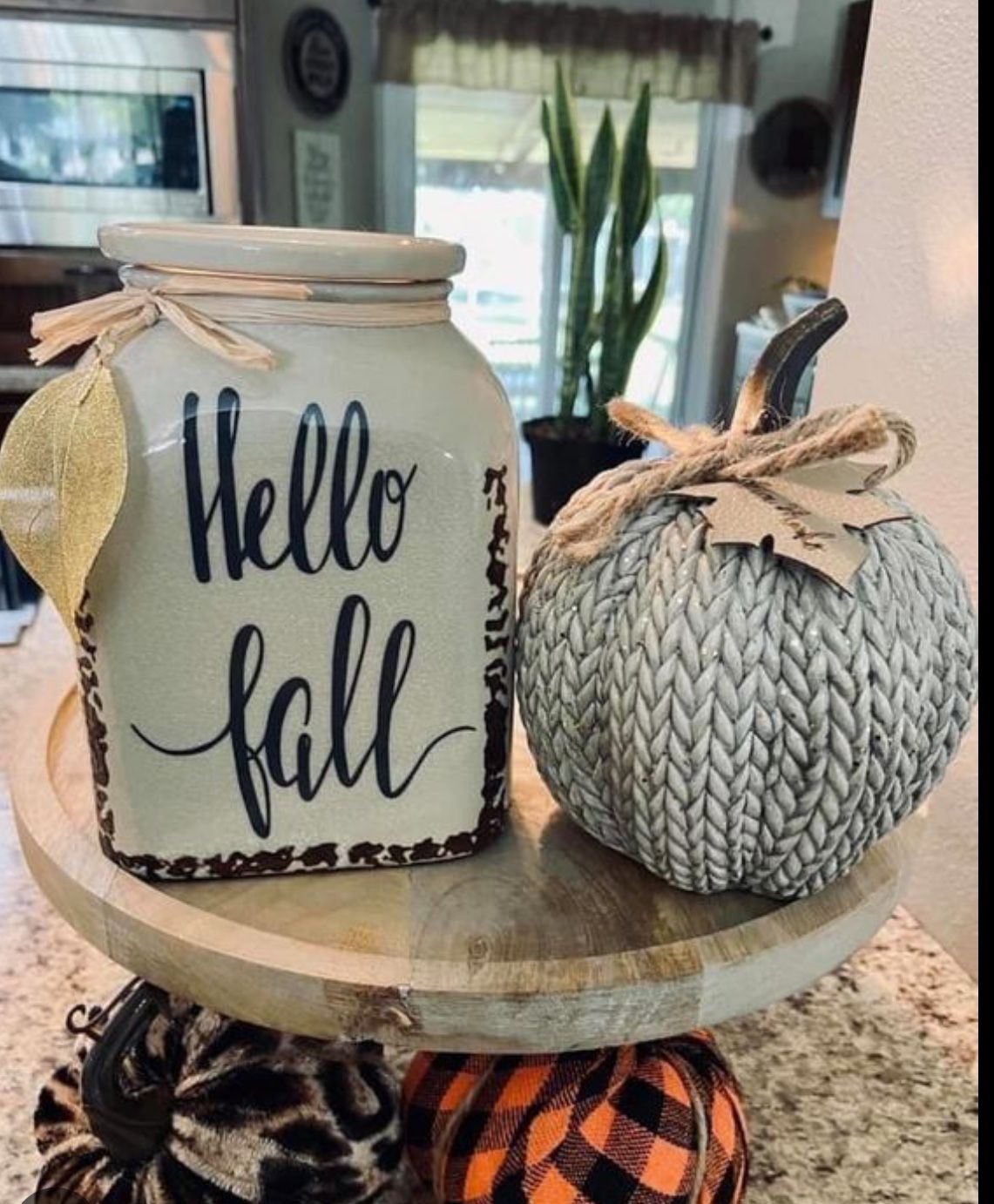 Hello Fall Scentsy Warmer