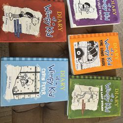 15 Middle Reader Books/Graphic Novels