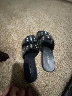Women sandals
