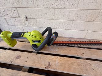 Hedge trimmer