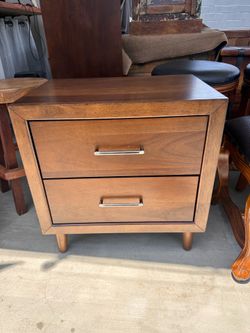Modern 2 Drawer Nightstand / End Table