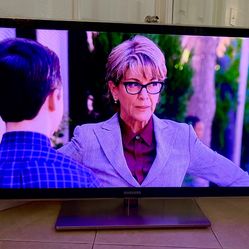 50in Samsung LCD TV 📺✨