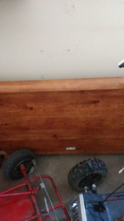 Nice bed frame for queen bed