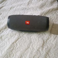 JBL CHARGE 5