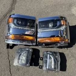 OEM - 2017 Silverado 1500 Headlights- Fog lights-front Grill $300 