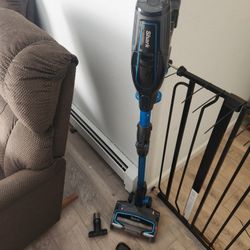 shark vacuum cleaner 