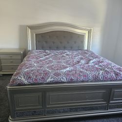 King Bed Frame And Mattress 