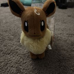 Pokemon Evee Plushy