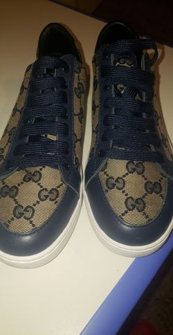 Gucci gg logo sneakers size 39