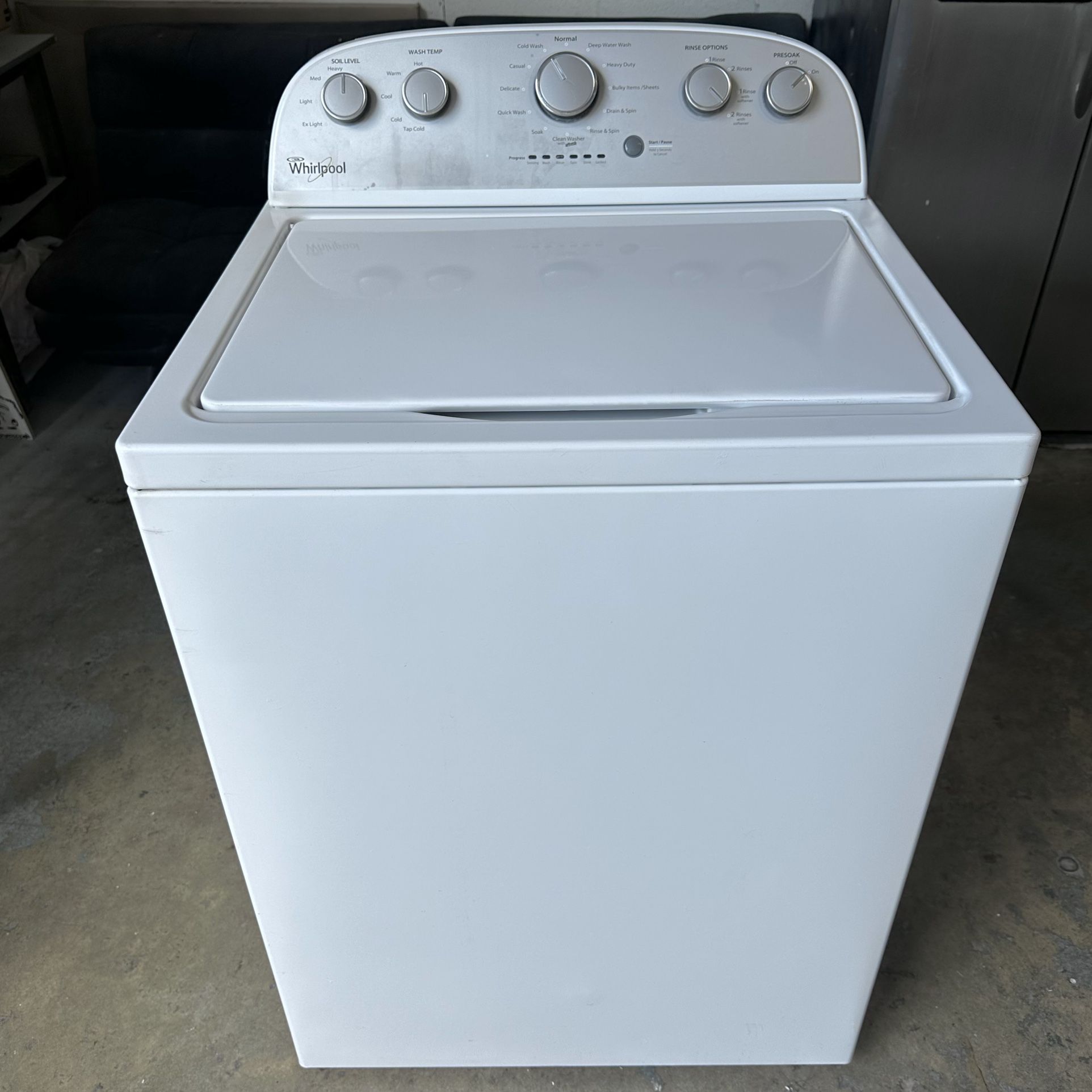 Washer Whirlpool 4,5 Cf (FREE DELIVERY & INSTALLATION) 