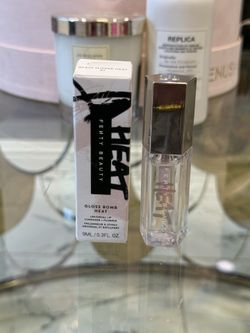 Gloss Bomb Heat Universal Lip Luminizer + Plumper🤍