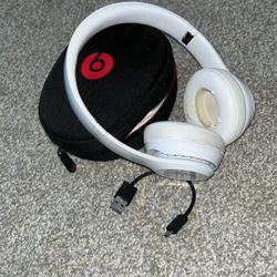 Beats Wireless Solo 3 Headphones
