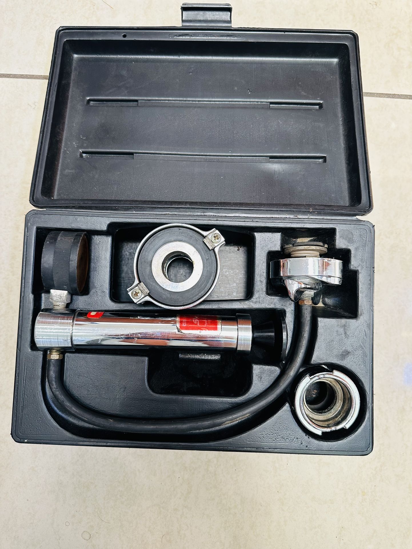 Snap-On Tools SVT-262 Cooling System Tester + Case USA