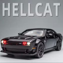 HELL CAT RED EYE