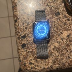 Apple Watch Series 5 