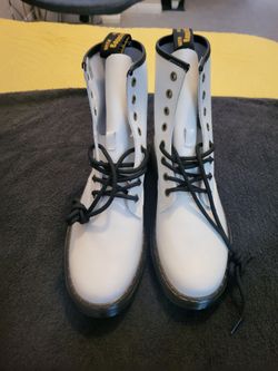 Dr. Martens Boots