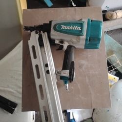 Makita Framers Nail Gun 