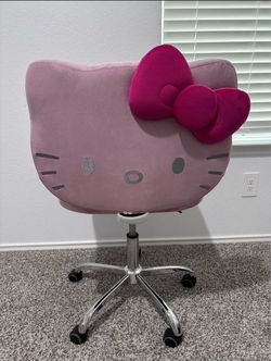Hello Kitty Pink Desk Chair