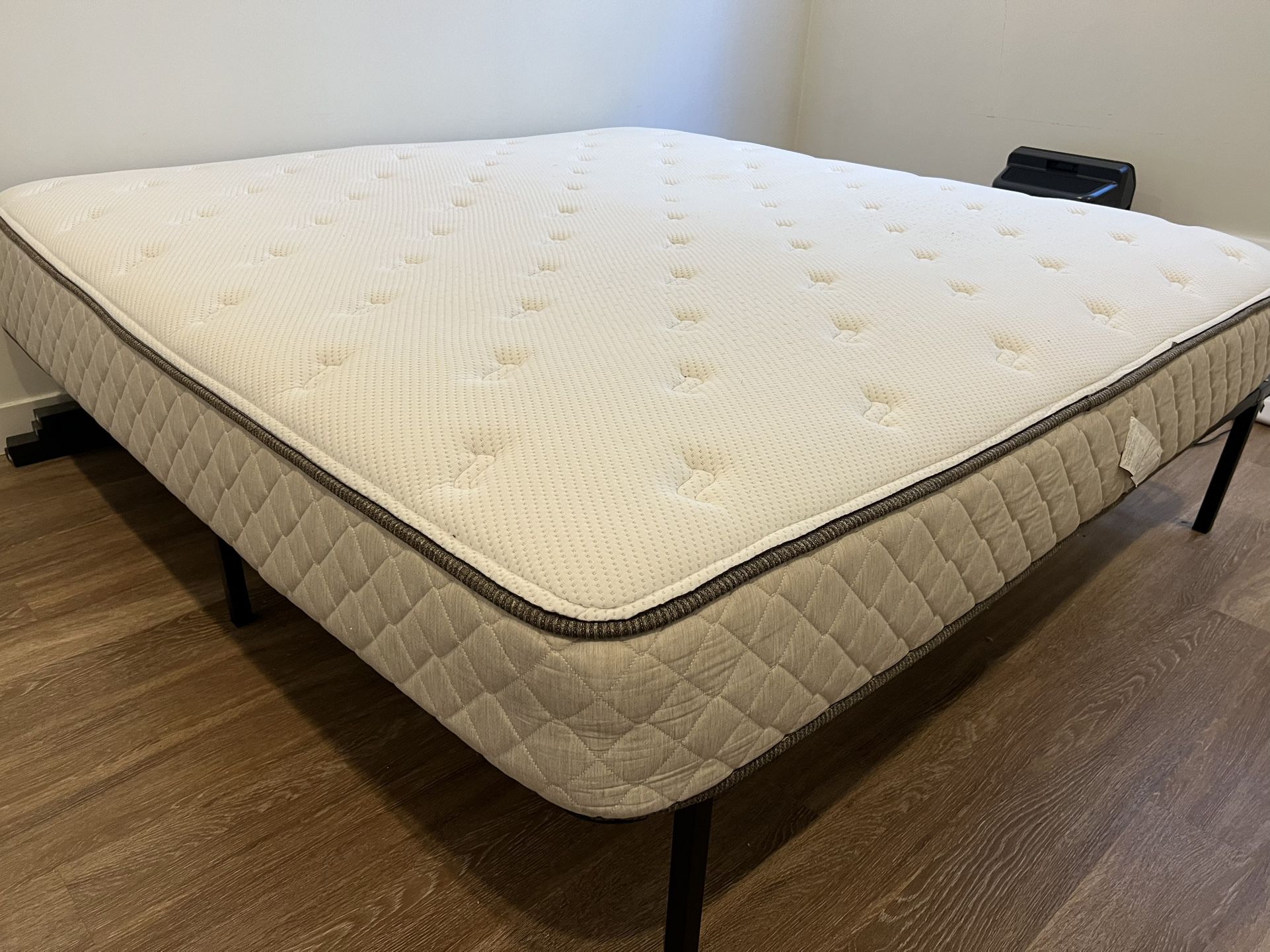 King Size Mattress Set (Includes Bed Frame, Latex Topper, Memory Foam Pillows And Comforter)