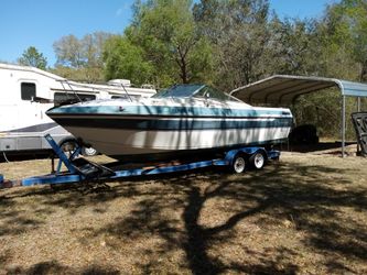 Thompson 1990 24 Ft Cuddy Cabin Project Boat 5.7 MerCruiser Alpha 1 Fiberglass Transom Good Project Boat $4,000 Best Offer
