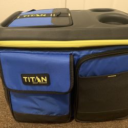Titan 50 Can Collapse Cooler Blue 