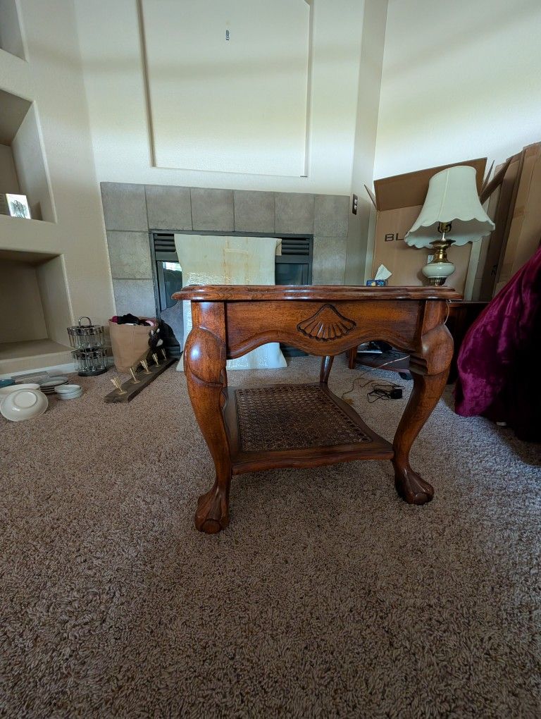 2 End Tables