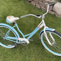 Schwinn Beach cruiser 