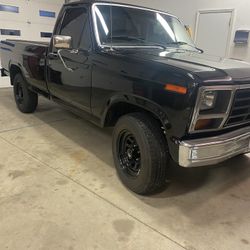 1985 Ford F150 Long Bed